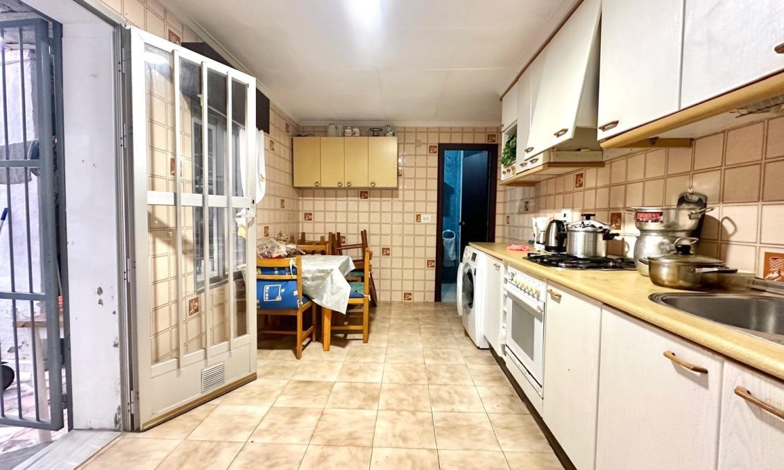 Resale - Townhouse -
Torrevieja - Playa del Cura