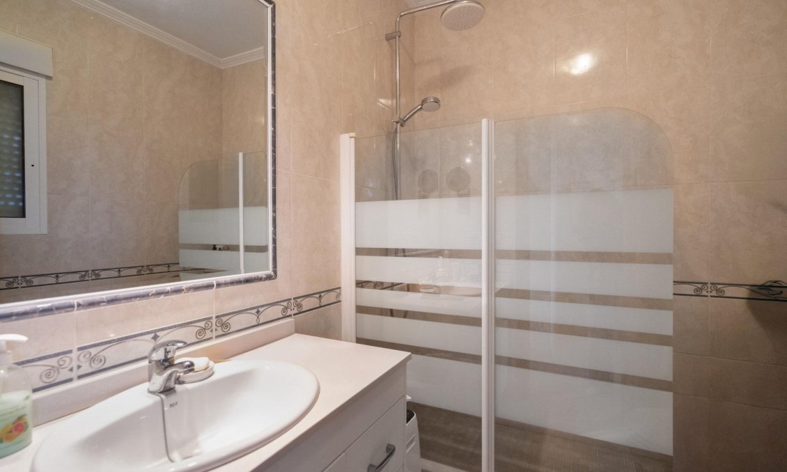 Resale - Townhouse -
Orihuela Costa - Los Dolses