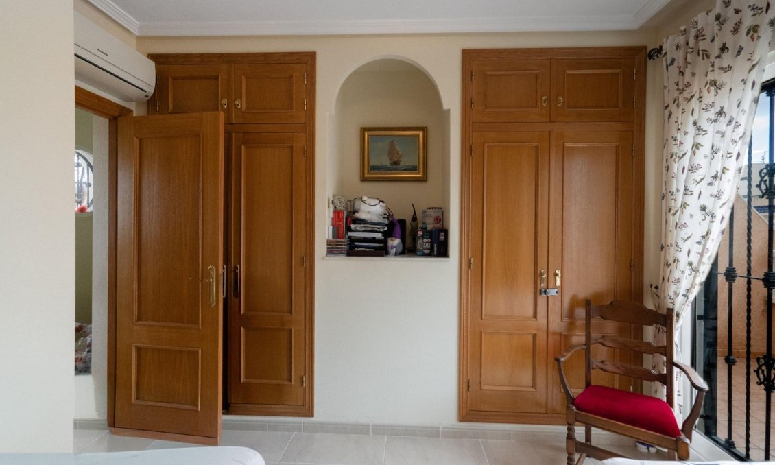 Resale - Townhouse -
Orihuela Costa - Los Dolses