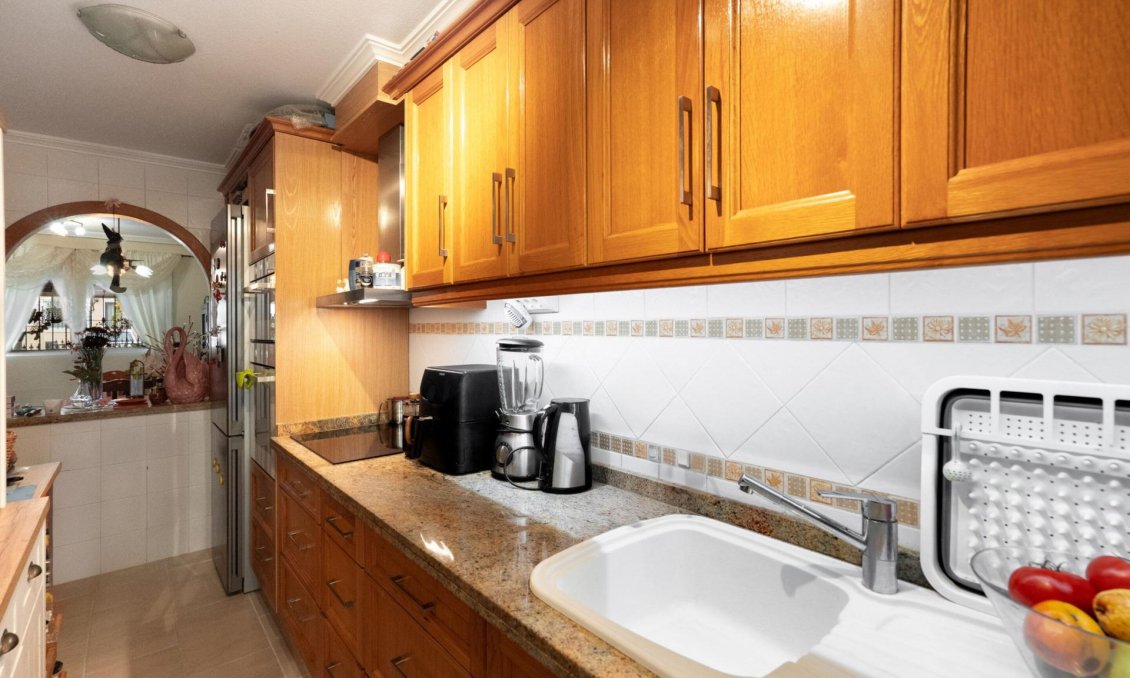 Resale - Townhouse -
Orihuela Costa - Los Dolses