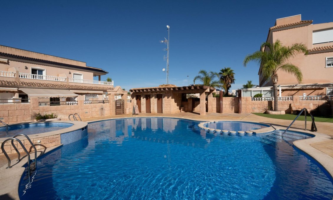 Resale - Townhouse -
Orihuela Costa - Los Dolses