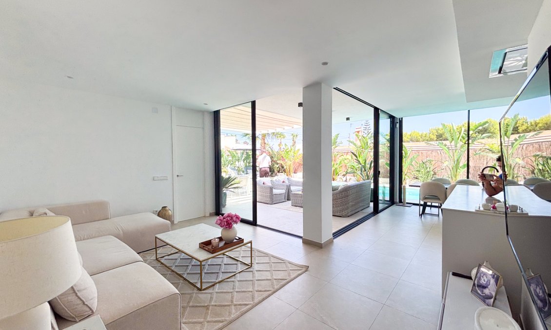 Segunda mano - Villa -
Cabo Roig - Costa Blanca