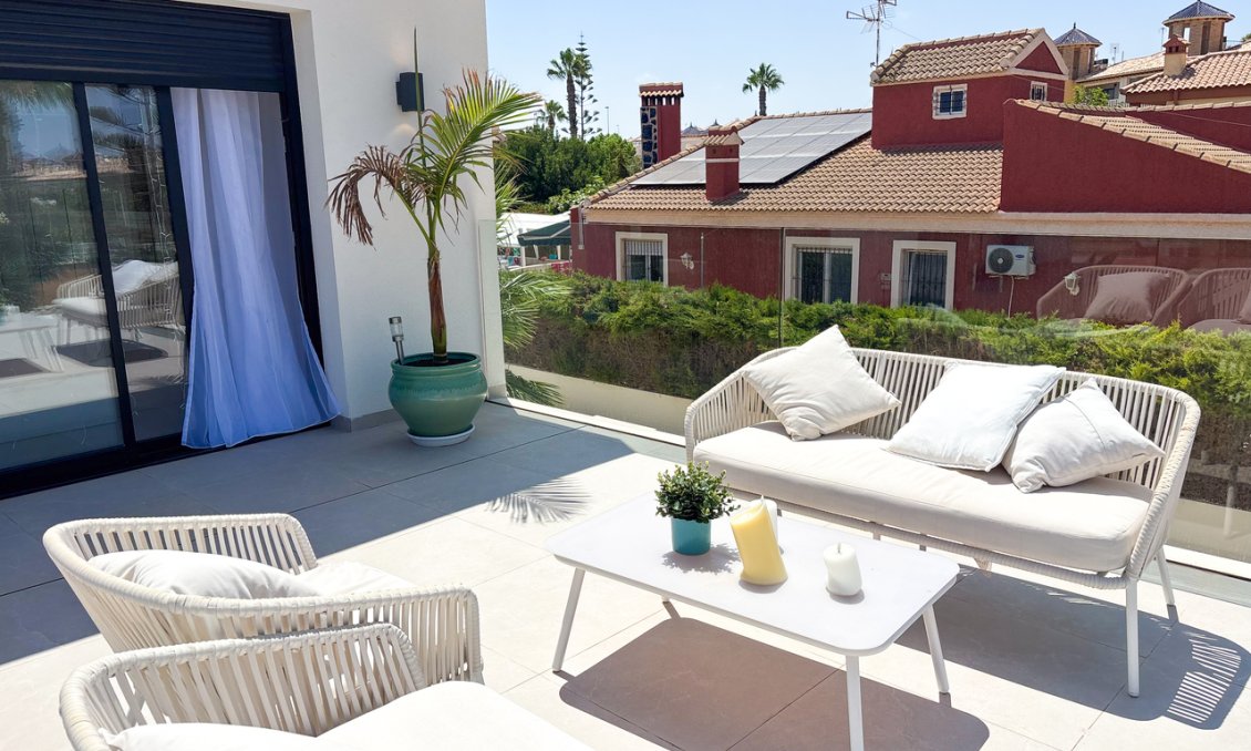 Segunda mano - Villa -
Cabo Roig - Costa Blanca