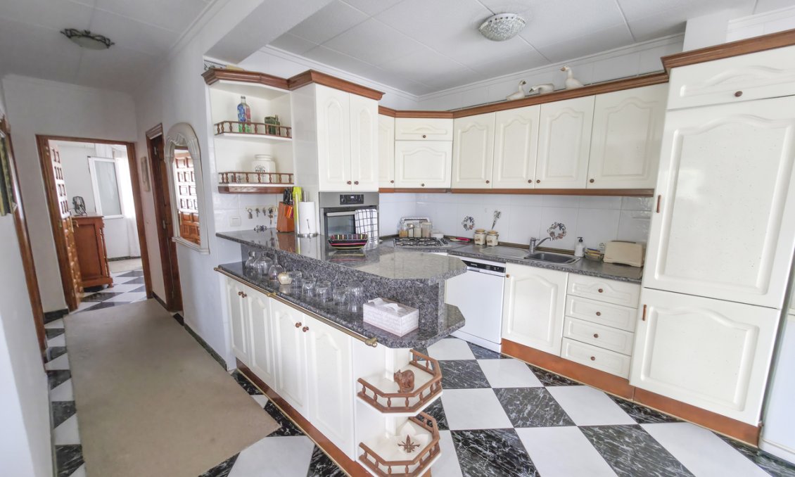 Wiederverkauf - Villa -
Torrevieja - Costa Blanca