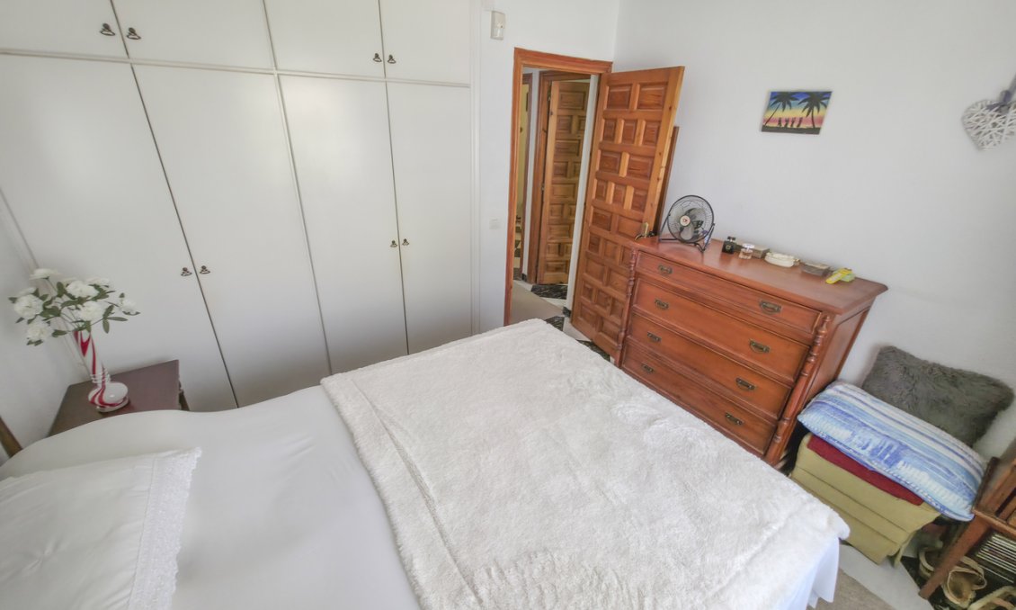 Wiederverkauf - Villa -
Torrevieja - Costa Blanca