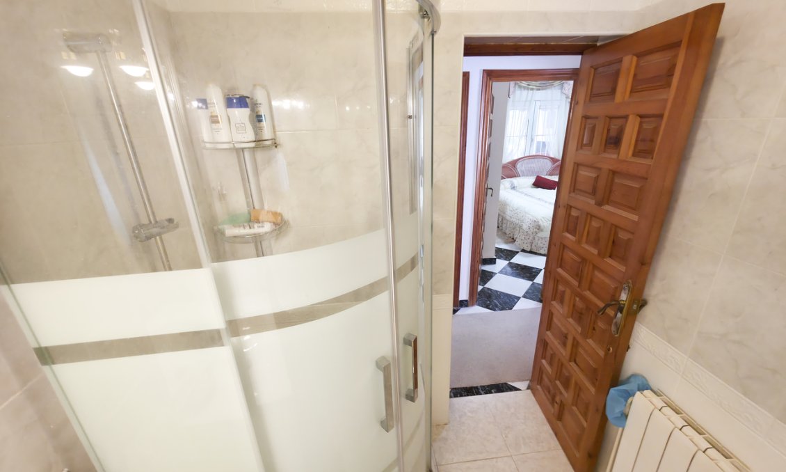 Wiederverkauf - Villa -
Torrevieja - Costa Blanca