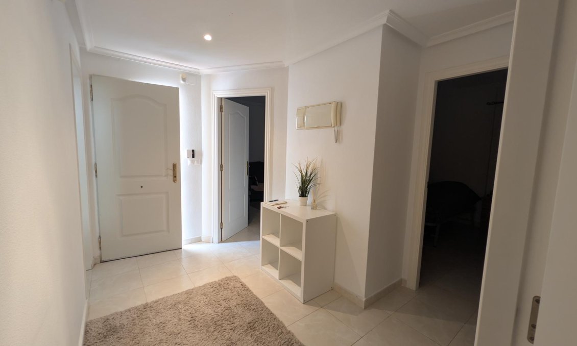Resale - Villa -
Algorfa - Inland