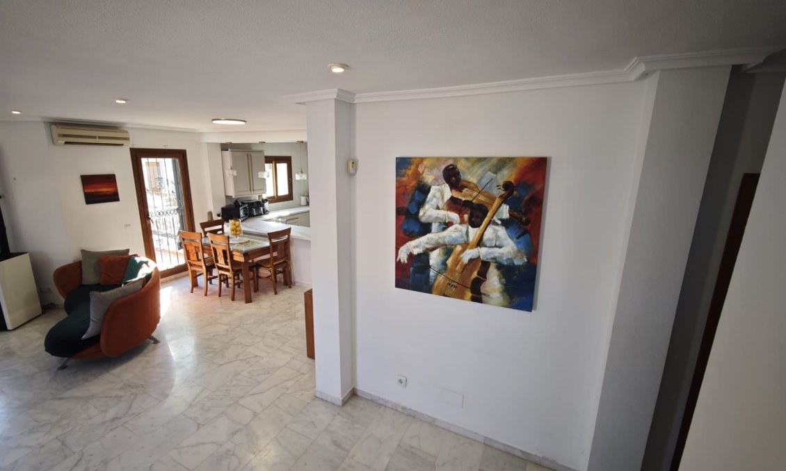 Használt Ingatlanok - Villa -
Algorfa - Inland