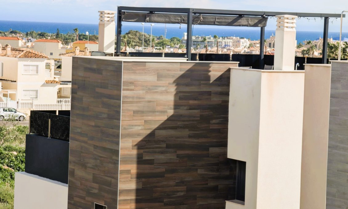 Használt Ingatlanok - Villa -
Cabo Roig - Costa Blanca