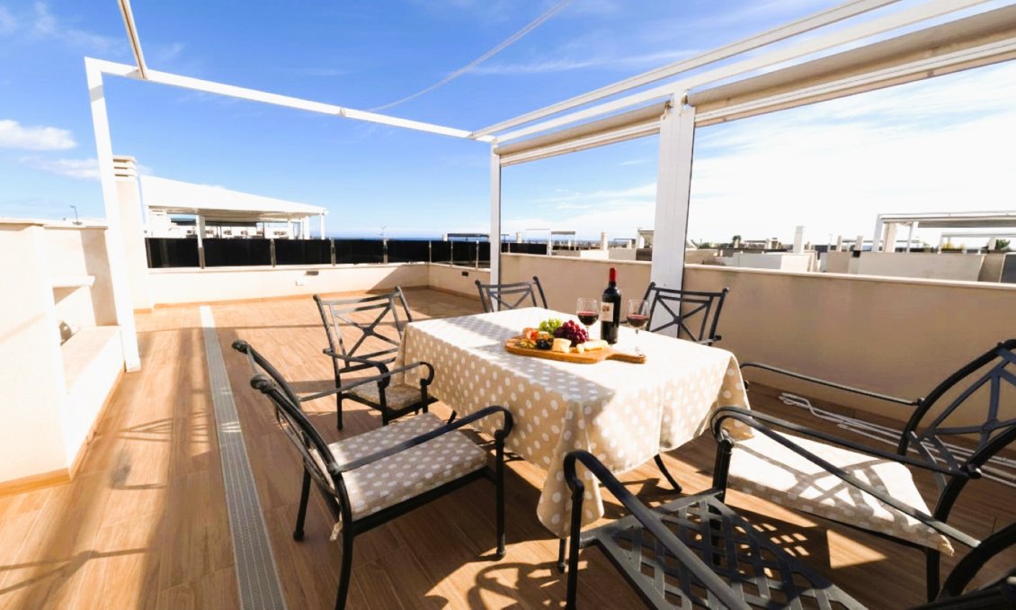 Használt Ingatlanok - Villa -
Cabo Roig - Costa Blanca