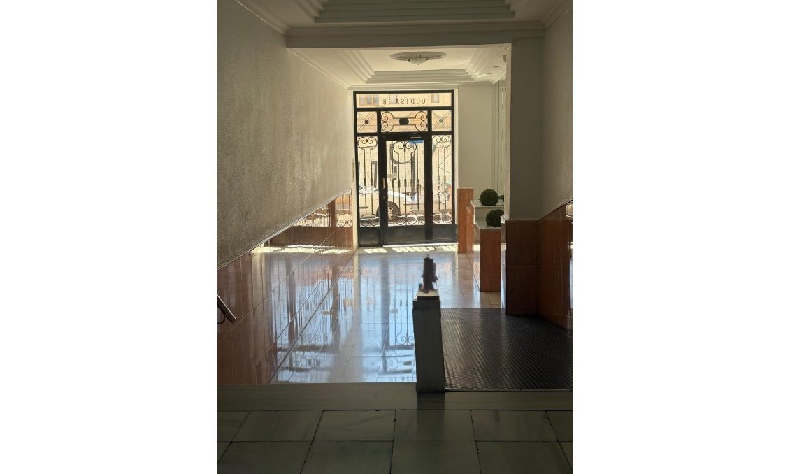 Használt Ingatlanok - Apartman -
Torrevieja - Costa Blanca