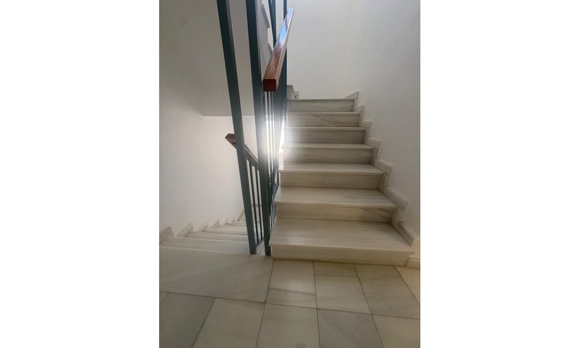 Használt Ingatlanok - Apartman -
Torrevieja - Costa Blanca
