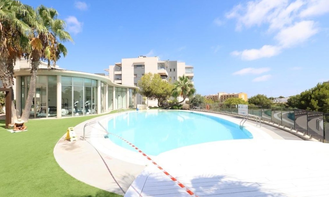 Segunda mano - Apartamento -
Orihuela Costa - Costa Blanca