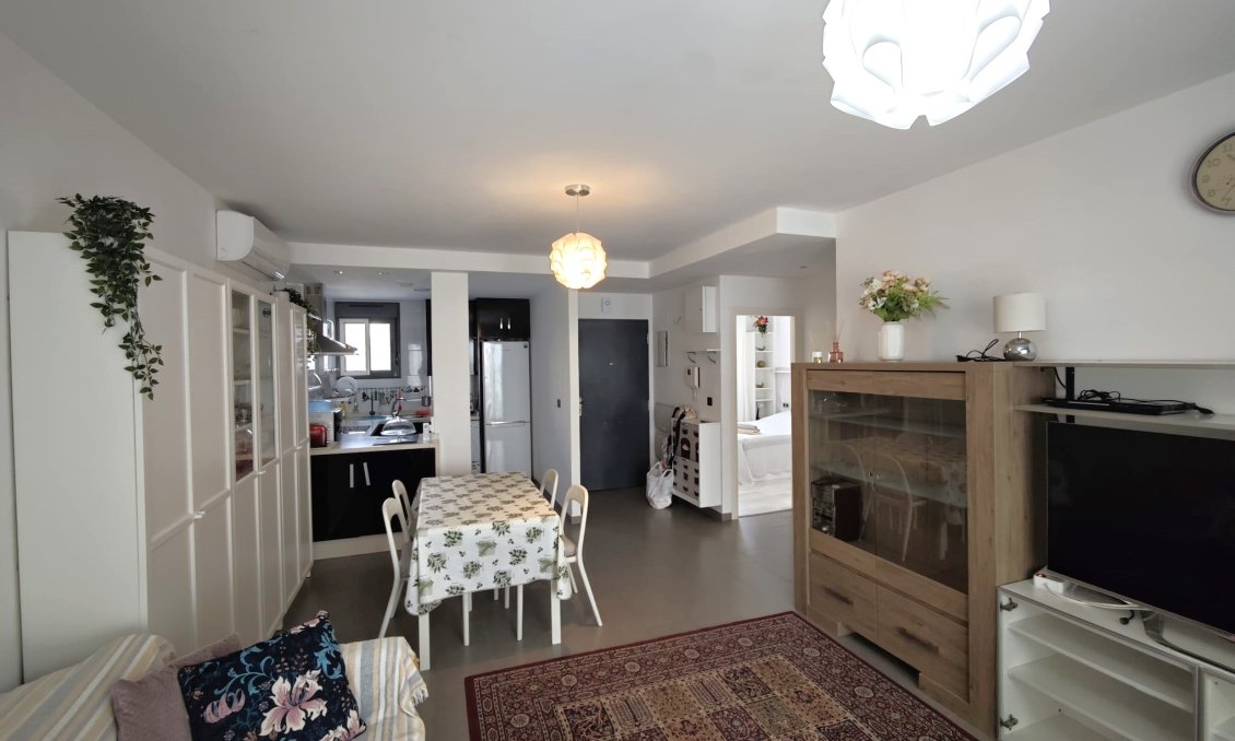 Használt Ingatlanok - Apartman -
La Zenia - Costa Blanca