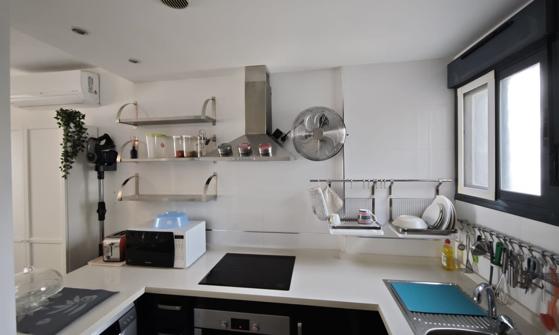 Használt Ingatlanok - Apartman -
La Zenia - Costa Blanca