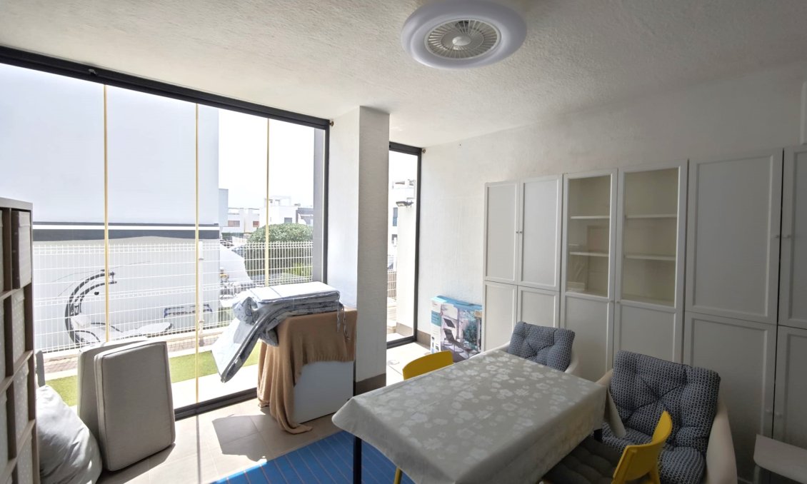 Használt Ingatlanok - Apartman -
La Zenia - Costa Blanca