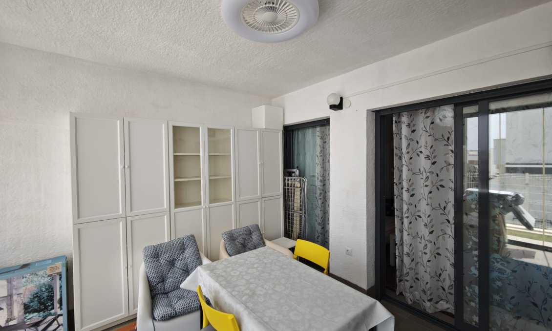 Használt Ingatlanok - Apartman -
La Zenia - Costa Blanca