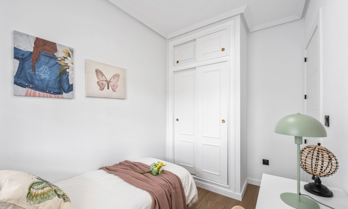 Használt Ingatlanok - Apartman -
Playa Flamenca - Costa Blanca