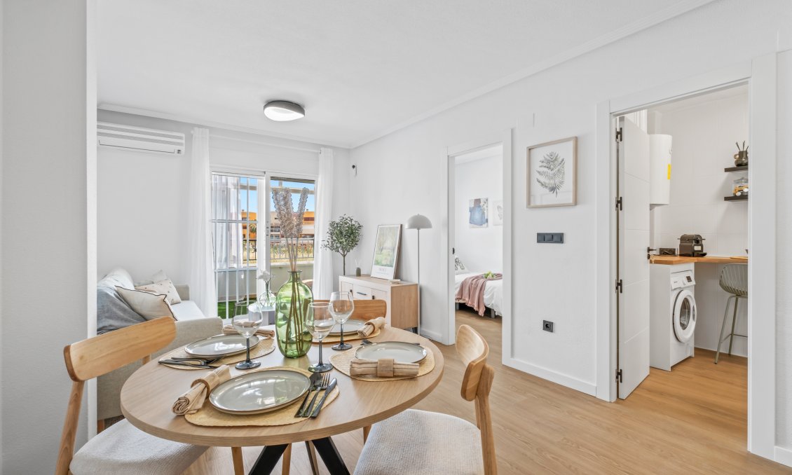 Használt Ingatlanok - Apartman -
Playa Flamenca - Costa Blanca