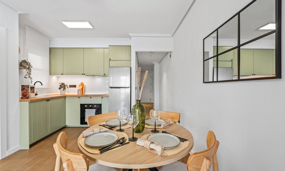 Használt Ingatlanok - Apartman -
Playa Flamenca - Costa Blanca