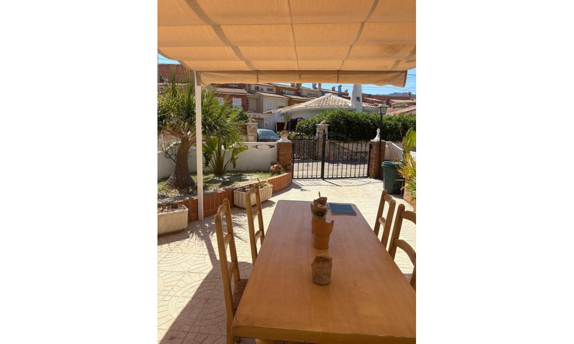 Resale - Apartment -
Denia - Costa Blanca