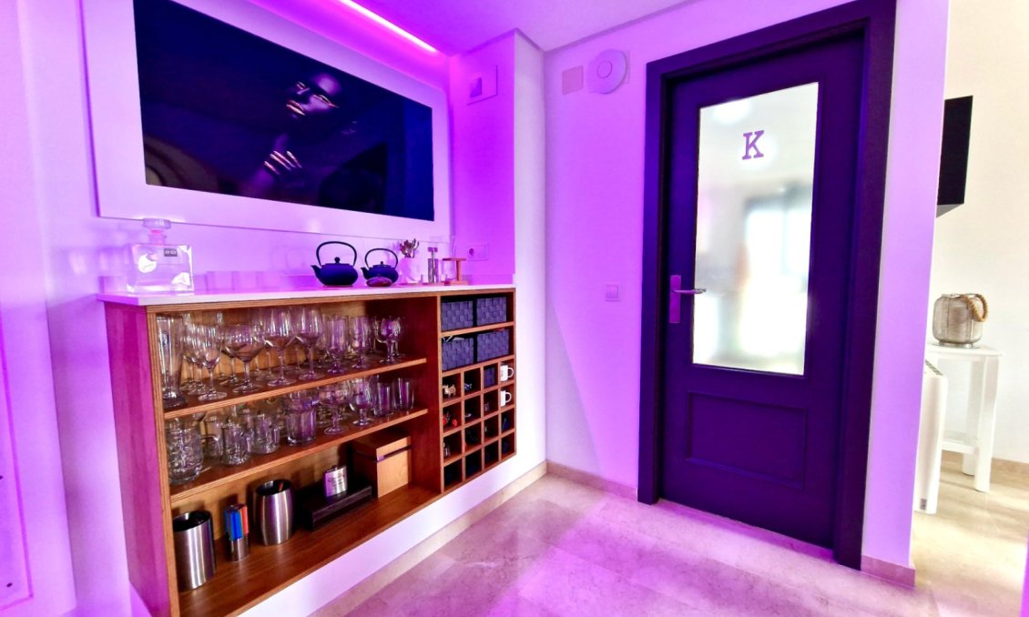 Resale - Apartment -
Denia - Costa Blanca