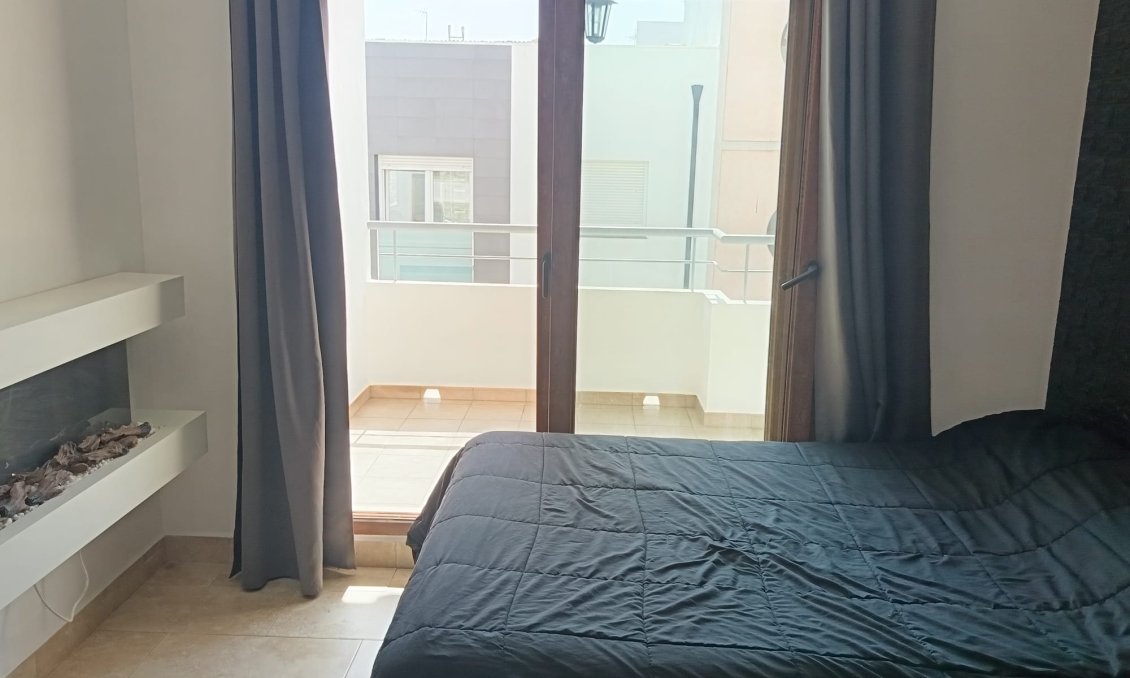 Használt Ingatlanok - Sorház -
El Vergel - Costa Blanca