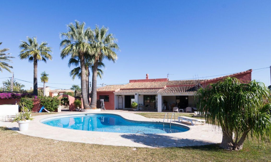Használt Ingatlanok - Villa -
Denia - Costa Blanca