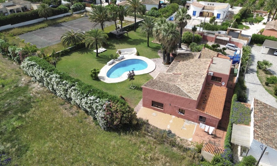 Használt Ingatlanok - Villa -
Denia - Costa Blanca
