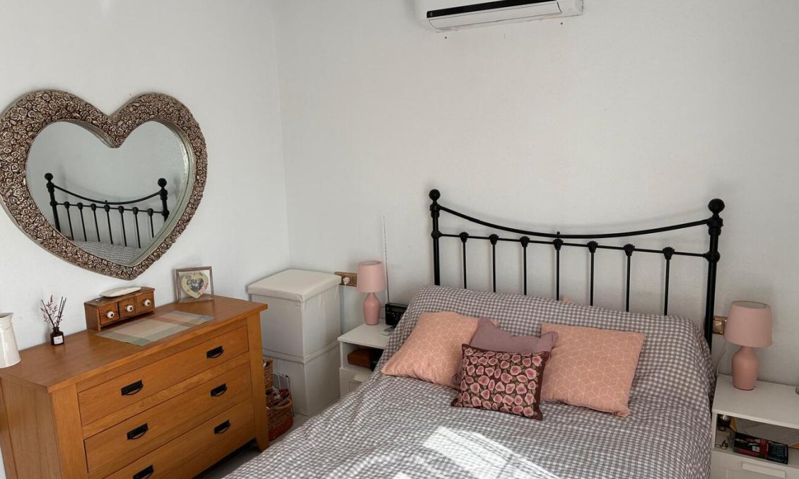 Resale - Villa -
Lomas de Caboroig - Costa Blanca