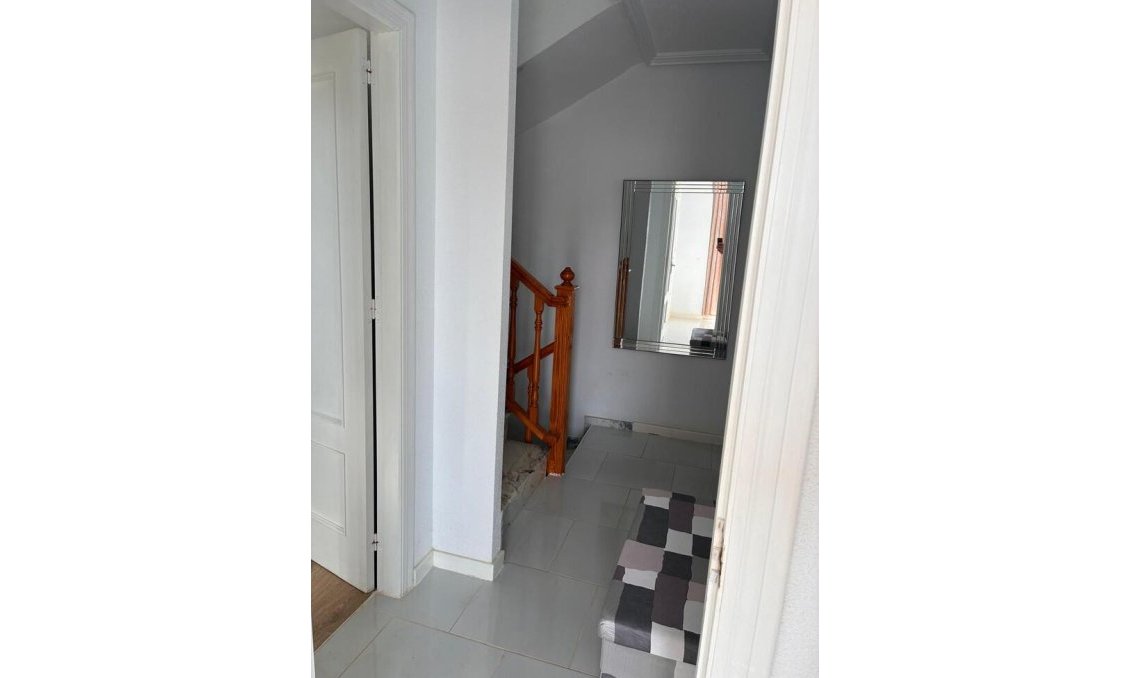 Resale - Villa -
Lomas de Caboroig - Costa Blanca