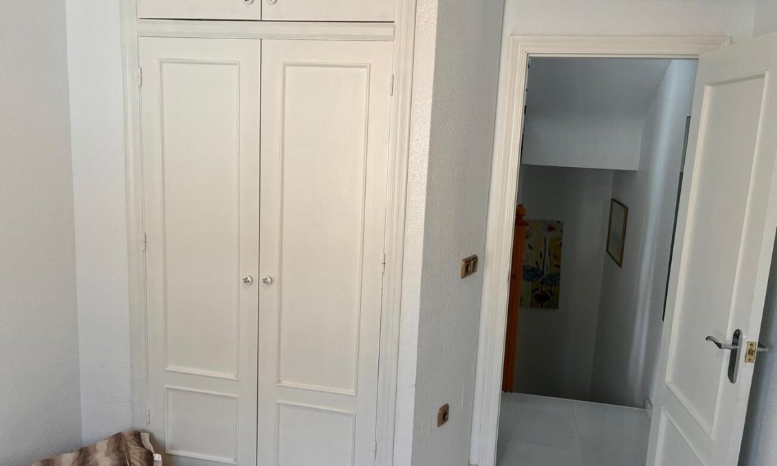 Resale - Villa -
Lomas de Caboroig - Costa Blanca