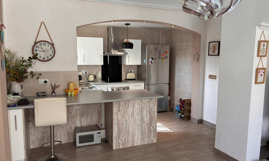 Resale - Villa -
Lomas de Caboroig - Costa Blanca
