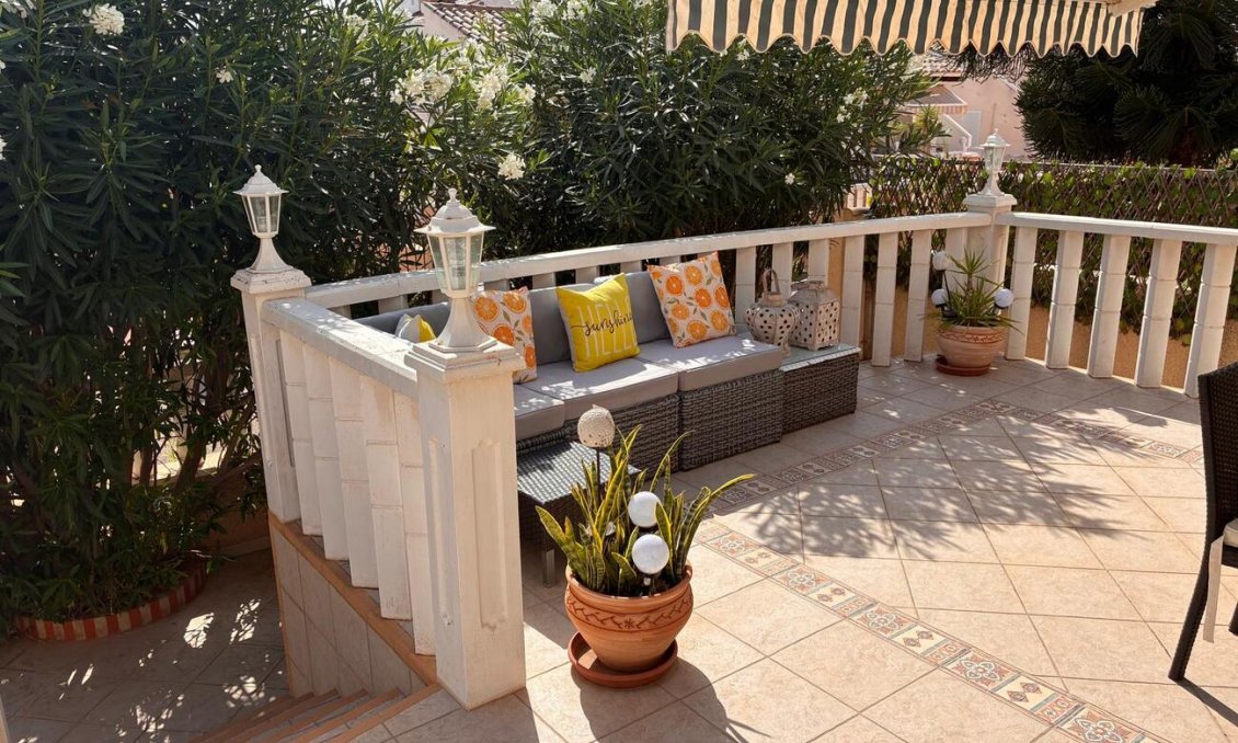 Resale - Villa -
Lomas de Caboroig - Costa Blanca