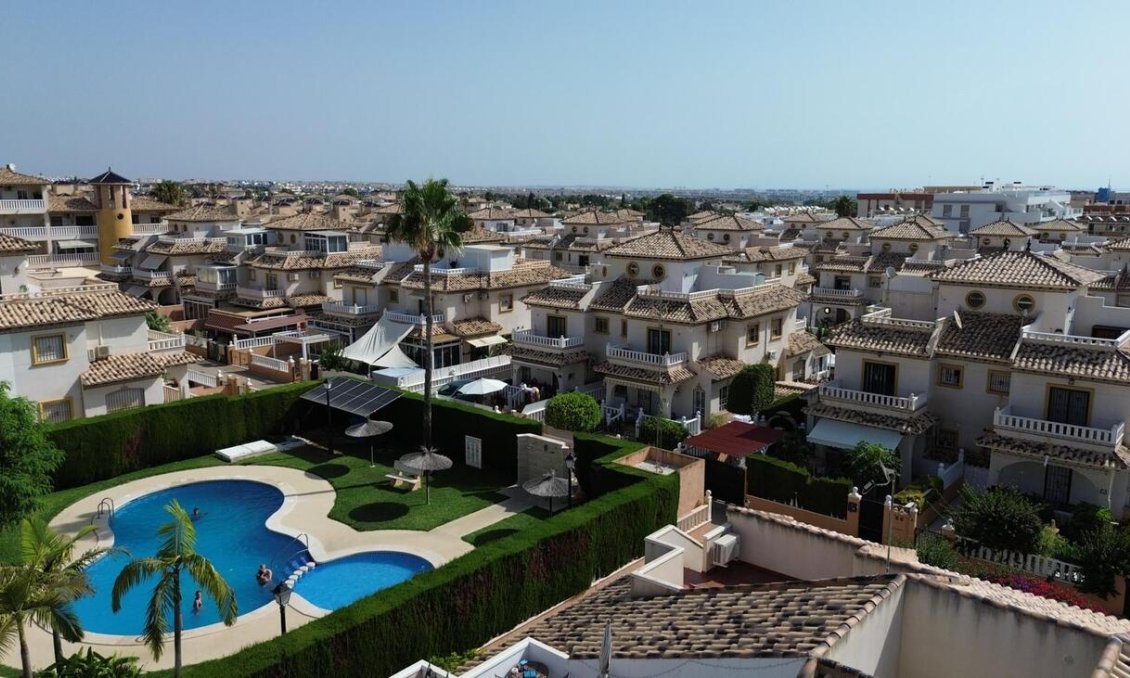 Resale - Villa -
Lomas de Caboroig - Costa Blanca