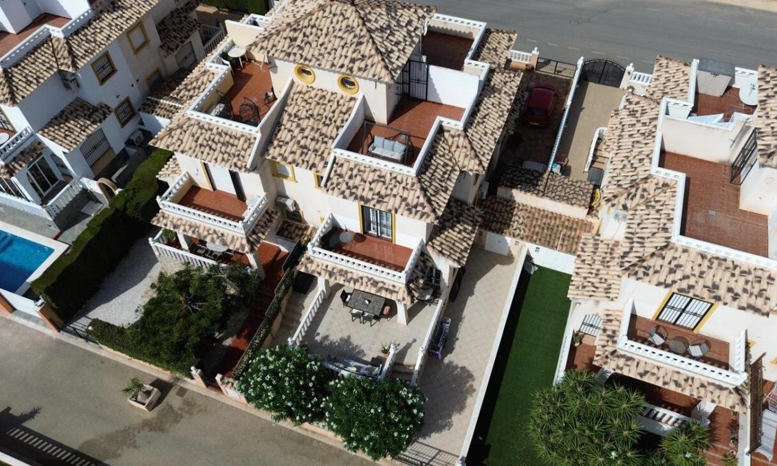 Resale - Villa -
Lomas de Caboroig - Costa Blanca