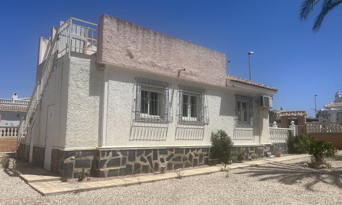 Használt Ingatlanok - Villa -
Camposol - Inland