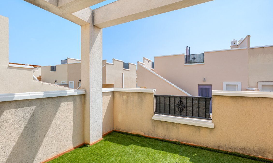 Revente - Villa / Jumelée -
San Miguel de Salinas - Costa Blanca