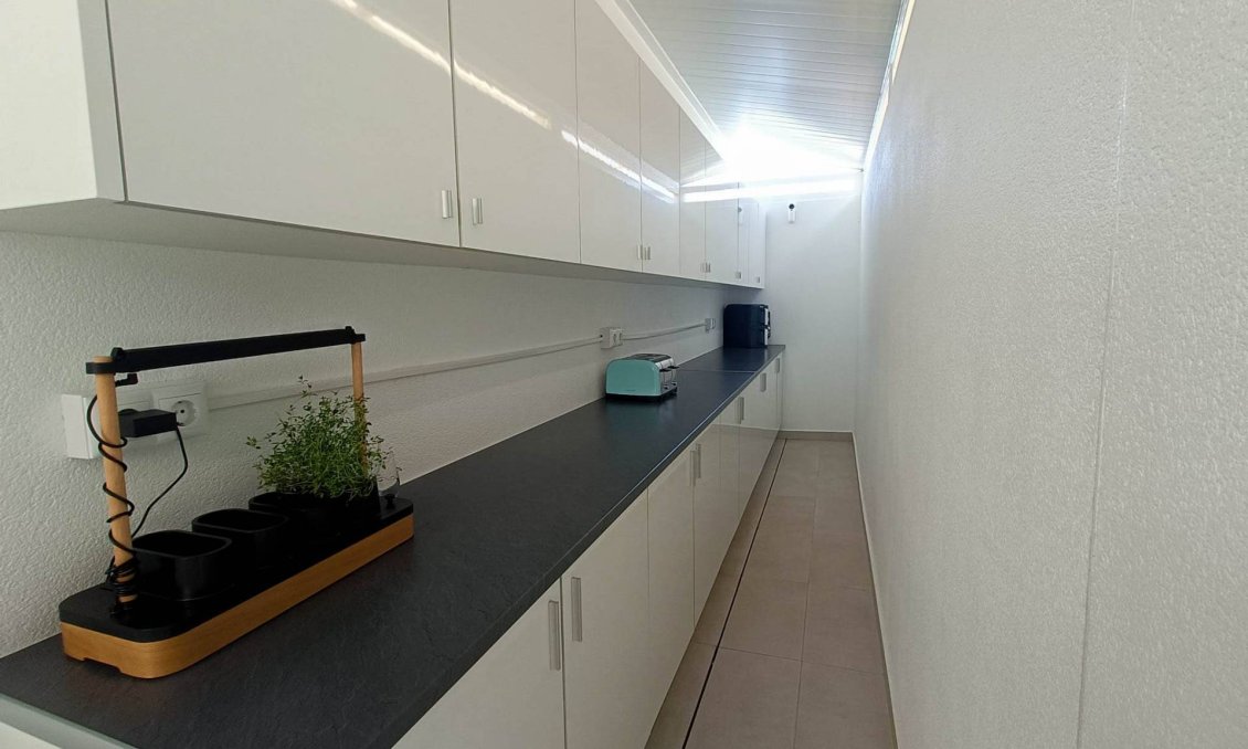 Resale - Villa -
Rojales - Inland