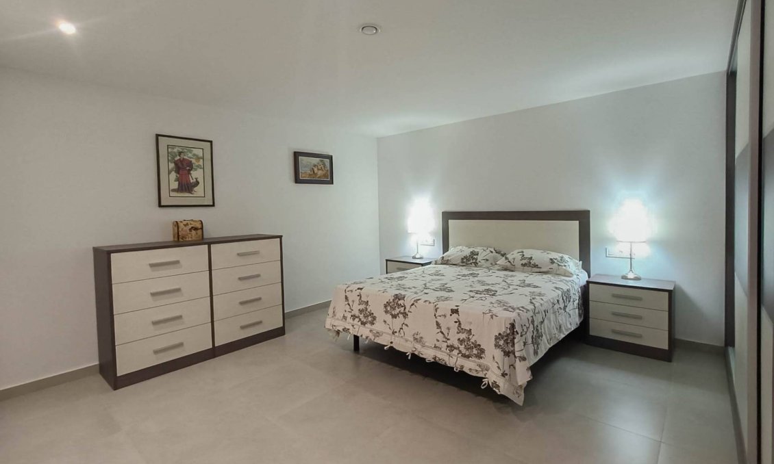 Resale - Villa -
Rojales - Inland