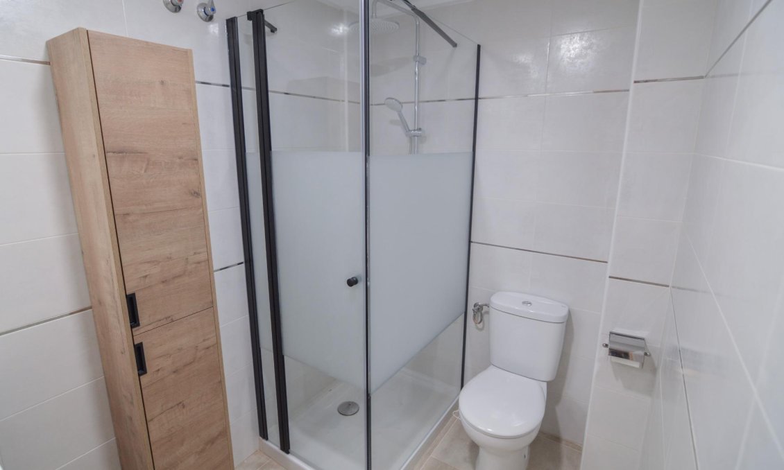 Használt Ingatlanok - Apartman -
Torrevieja - Playa del Cura