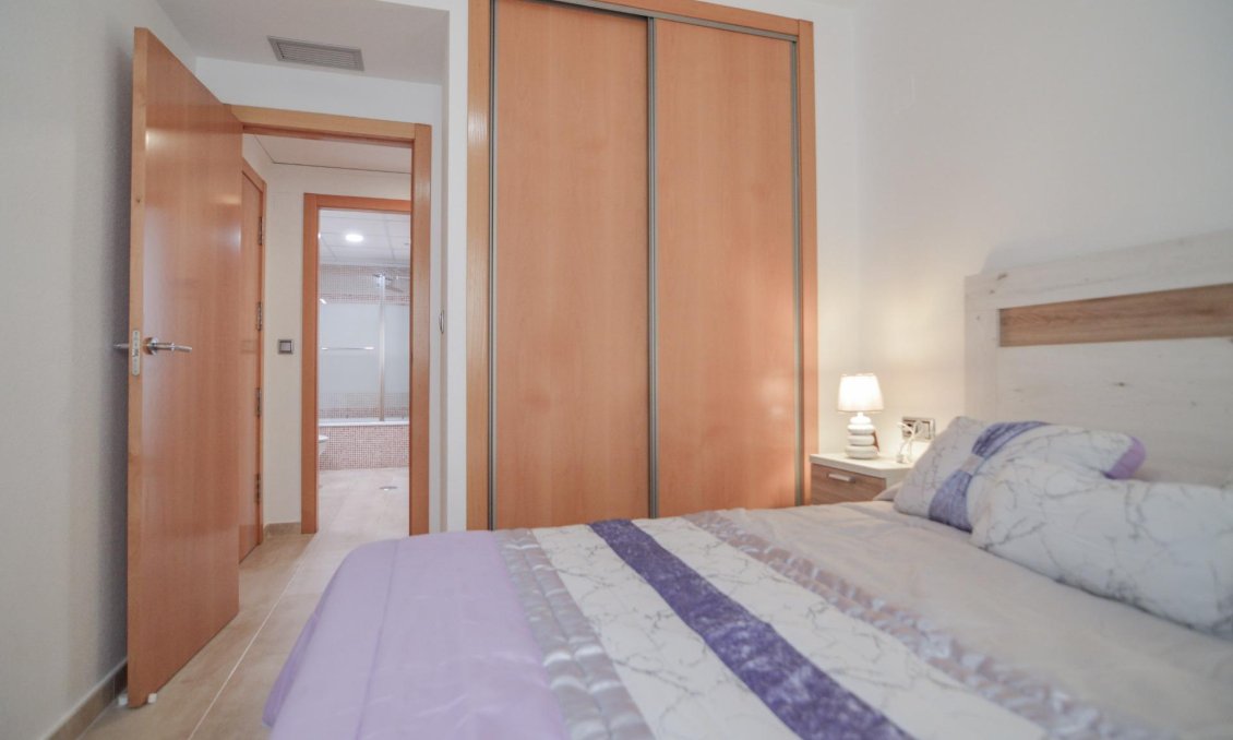 Használt Ingatlanok - Apartman -
Torrevieja - Playa del Cura