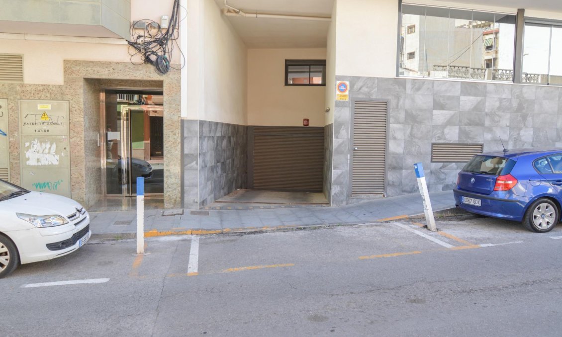 Használt Ingatlanok - Apartman -
Torrevieja - Playa del Cura