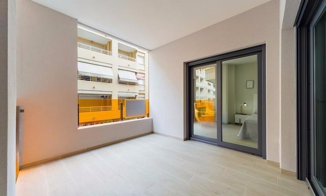 Resale - Apartment -
Torrevieja - La Mata