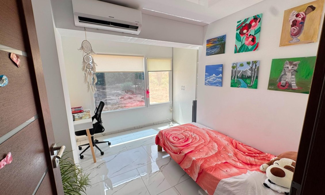Használt Ingatlanok - Apartman -
Torrevieja - Zona Los Frutales