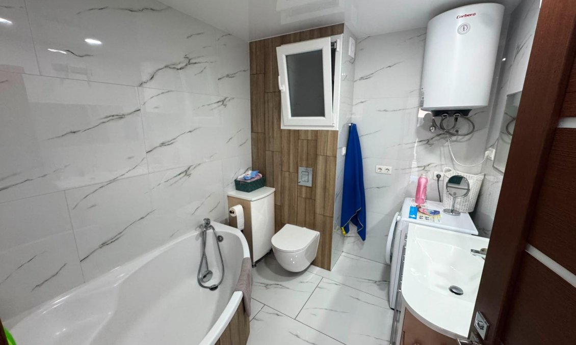 Használt Ingatlanok - Apartman -
Torrevieja - Zona Los Frutales