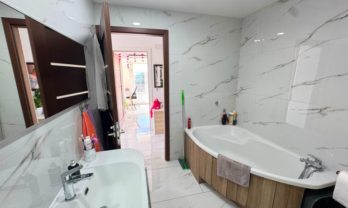 Használt Ingatlanok - Apartman -
Torrevieja - Zona Los Frutales
