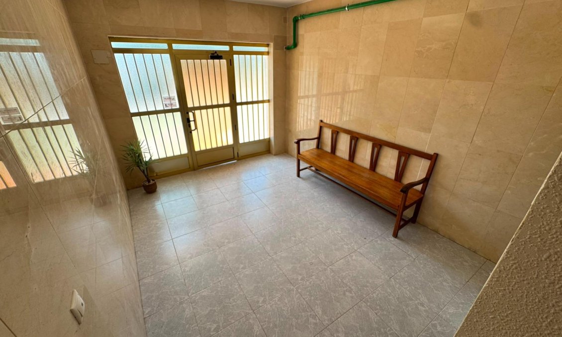 Használt Ingatlanok - Apartman -
Torrevieja - Zona Los Frutales