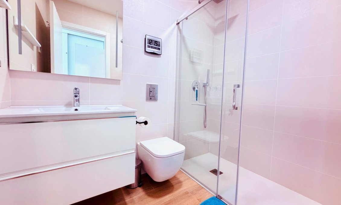 Segunda mano - Apartamento -
Orihuela Costa - Costa Blanca