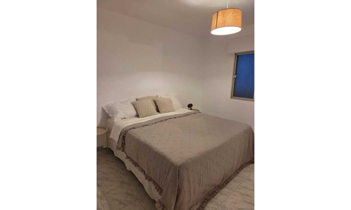 Segunda mano - Apartamento -
Torrevieja - Habaneras
